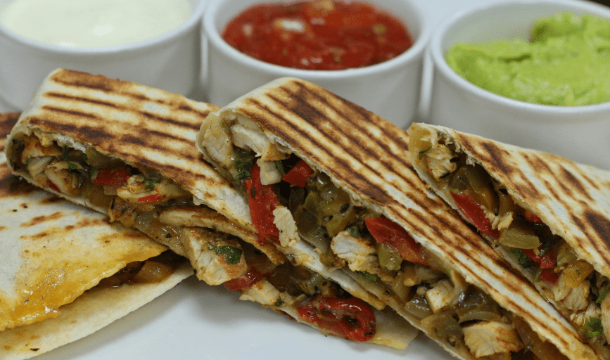 Los Hernandez Mexican and American Food